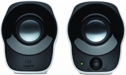 Logitech Z120 USB Powered Compact Stereo Speakers 980-000514, Simple to Set Up, Easy to Enjoy, 3.5mm Input