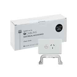 4C | Classic Single Power Point 250V 10A - Horizontal - 10 Pack with 10 FREE C-Clips 040.000.0013.10PACK