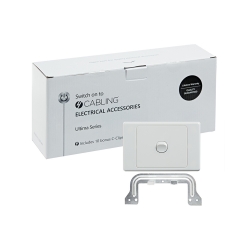 4C | Ultima 1 Gang Switch 250V 16AX - Horizontal - 10 Pack with 10 FREE C-Clips 040.000.0067.10PACK