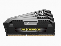 Corsair Vengeance Pro 32Gb (4X8Gb) Ddr3 1600Mhz C9 Desktop Gaming Memory Black Cmy32Gx3M4A1600C9